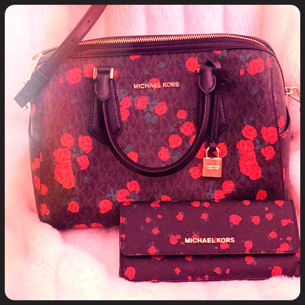 MK bag and wallet